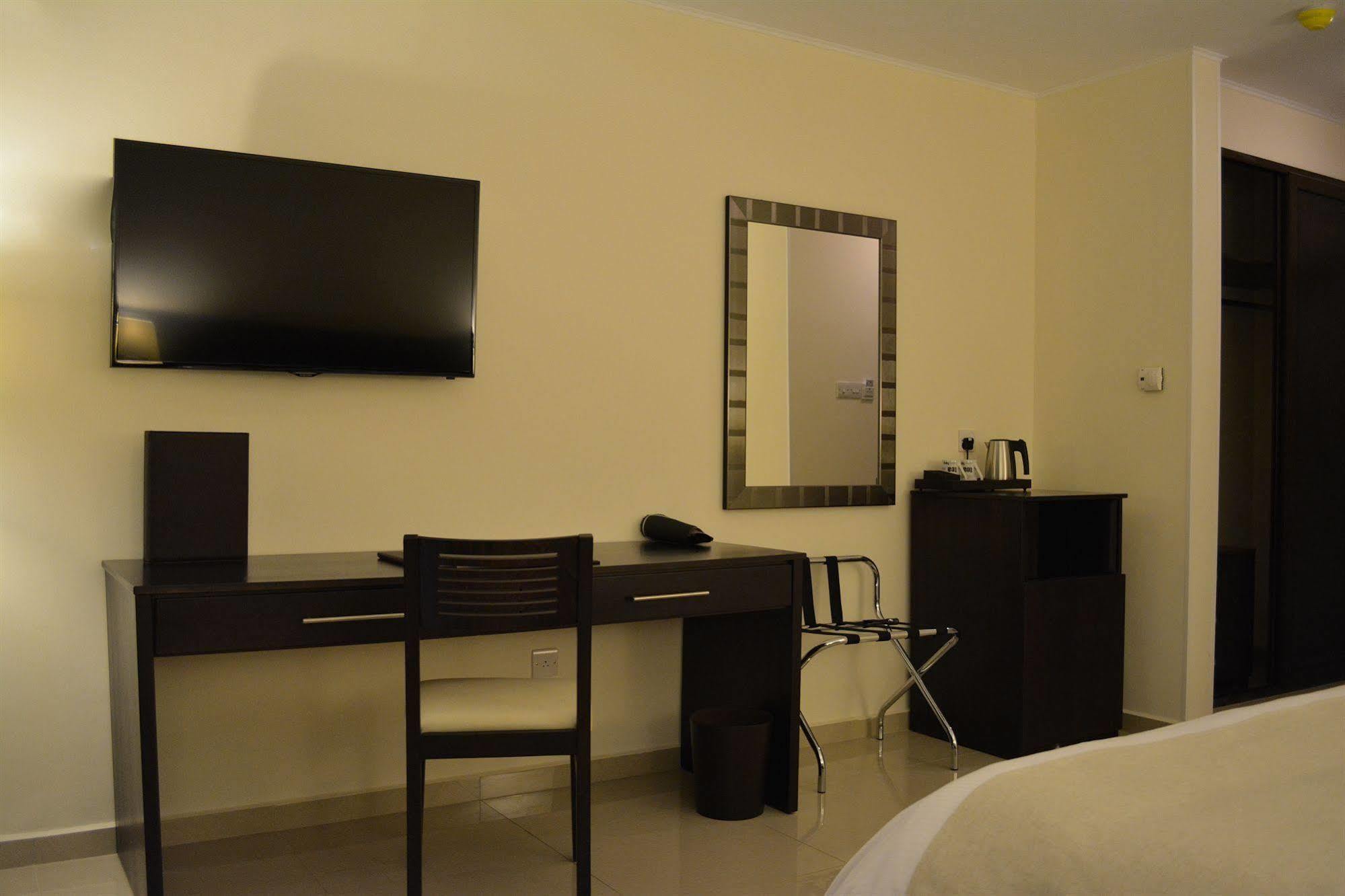 New Brookfields Hotel Freetown Luaran gambar