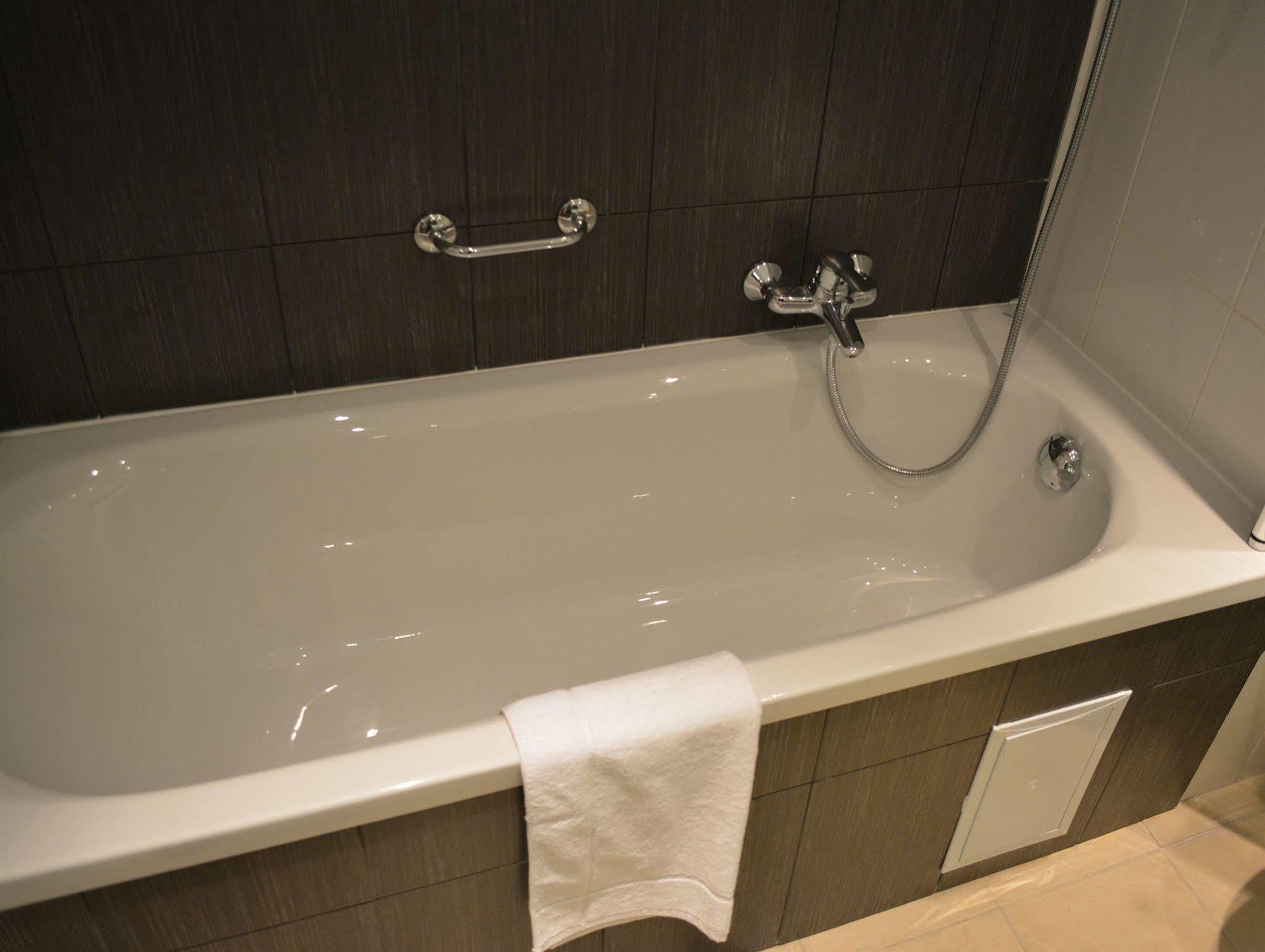 New Brookfields Hotel Freetown Luaran gambar